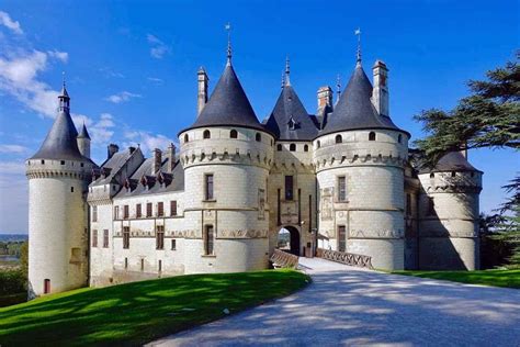 chatae|list of chateaux in france.